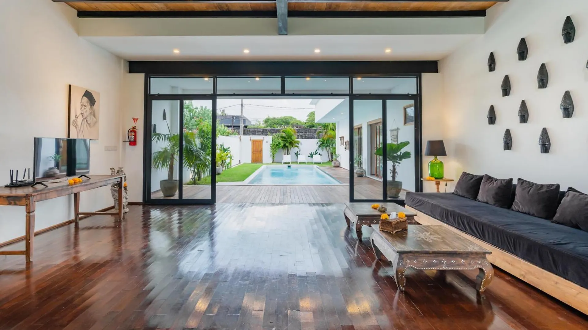 Villa Wamwui By Dreamawaybali Seminyak